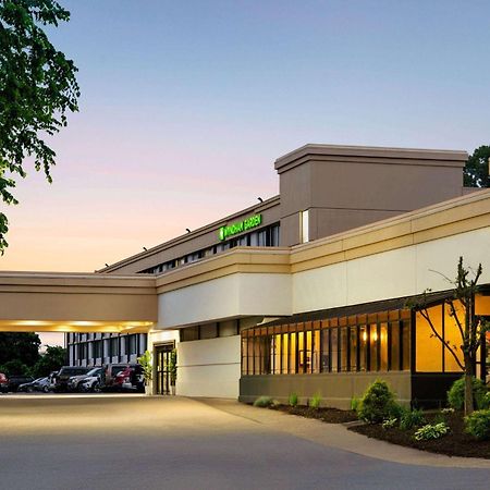 Wyndham Garden Inn Pittsburgh Airport Robinson Township Exterior foto