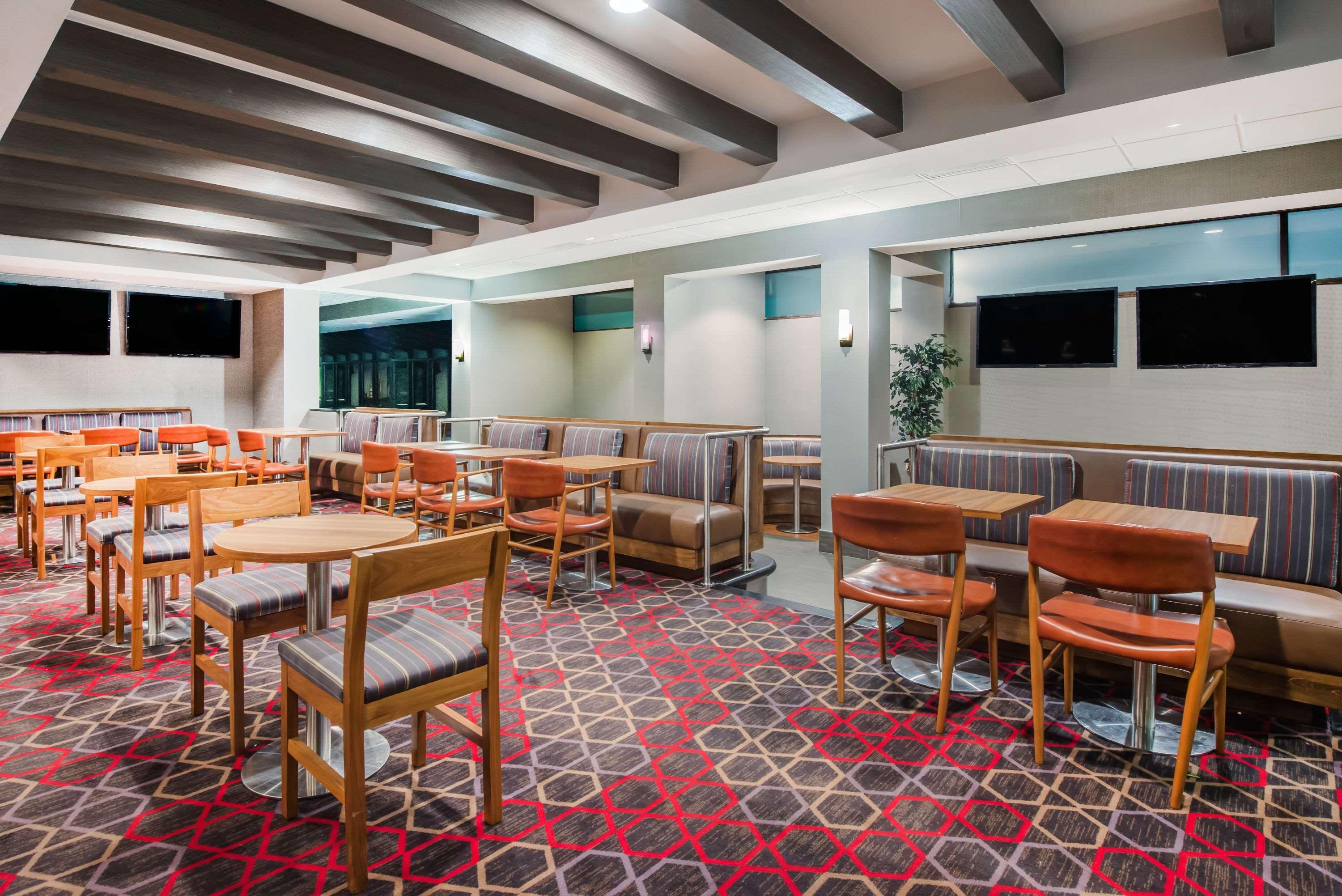 Wyndham Garden Inn Pittsburgh Airport Robinson Township Exterior foto